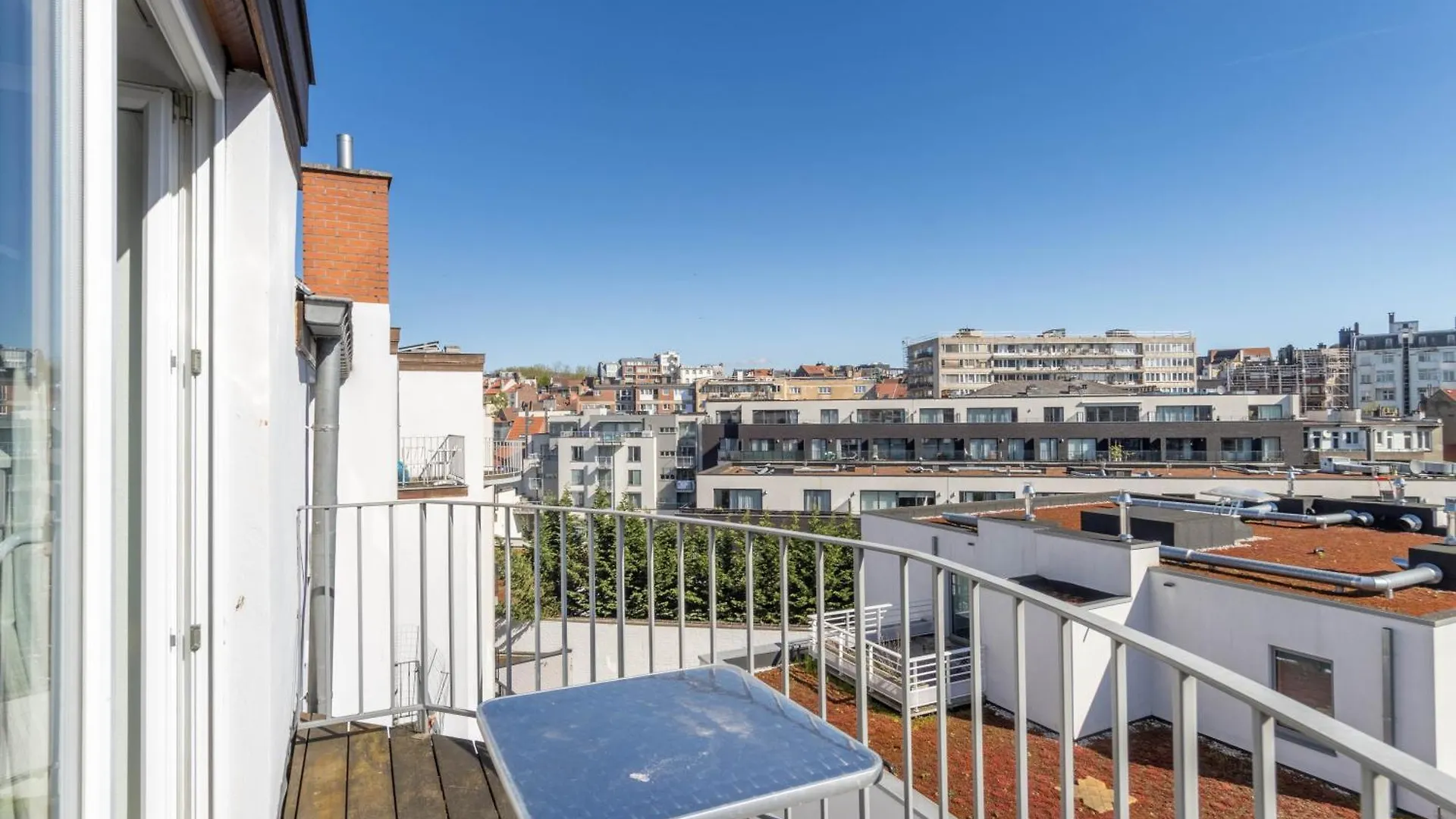 Grand Sapphire Cinquantenaire Brussels Apartment